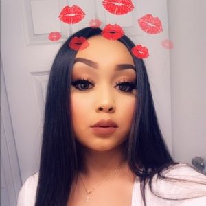 Meet your Posher, Hailey